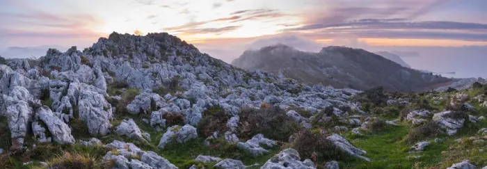 Framed Print : Panoramic landscape of Cerredo mountain at sunset, Castro Urdiales, Cantabria, Spain