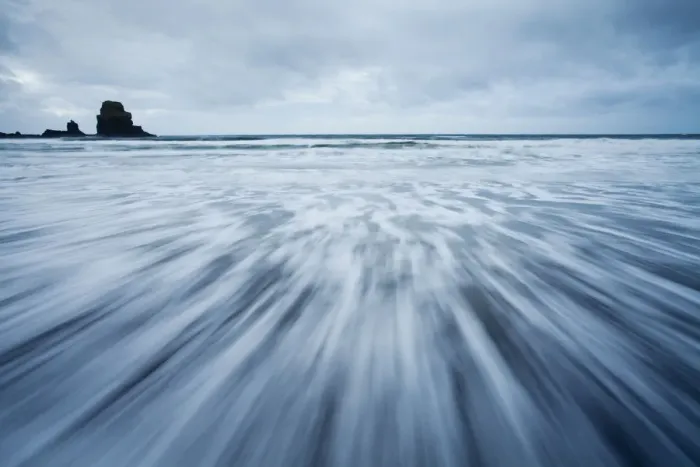 Framed Print : Receding wave shot with long exposure. Talisker Bay, Isle of Skye, Scotland, UK Framed Print : Receding wave shot with long exposure. Talisker Bay, Isle of Skye, Scotland, UK