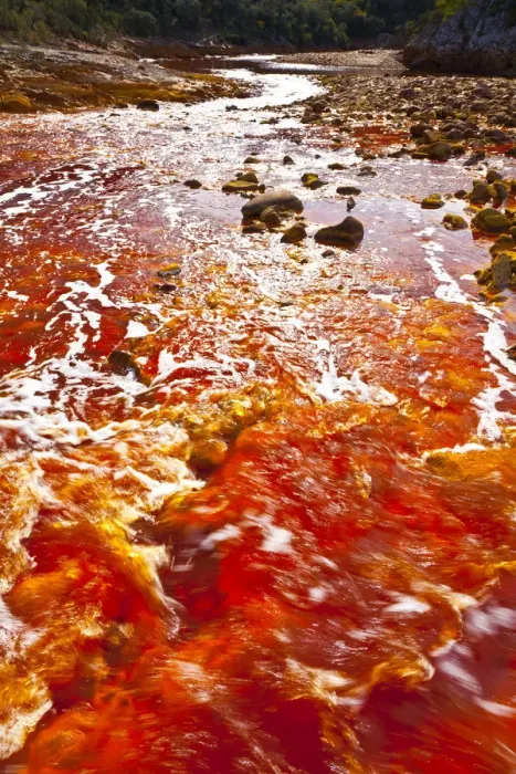 Framed Print : Red waters of the Rio Tinto, coloured by dissolved minerals, primarily iron. Andalusia Framed Print : Red waters of the Rio Tinto, coloured by dissolved minerals, primarily iron. Andalusia