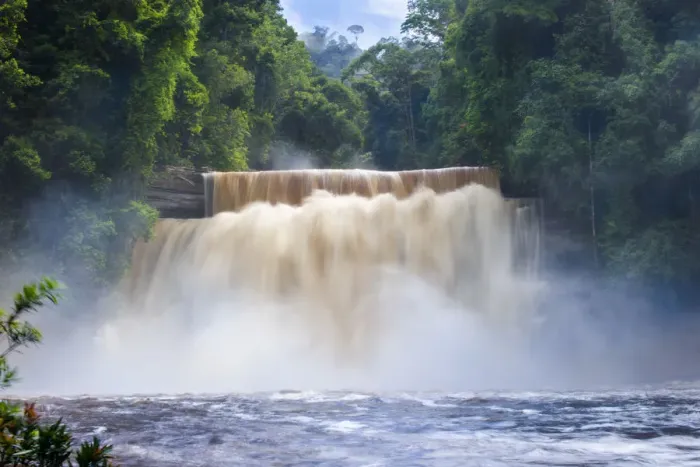 Framed Print : RF - Maliau Falls, Maliau River. Centre of Maliau Basin - Sabah, Borneo Framed Print : RF - Maliau Falls, Maliau River. Centre of Maliau Basin - Sabah, Borneo