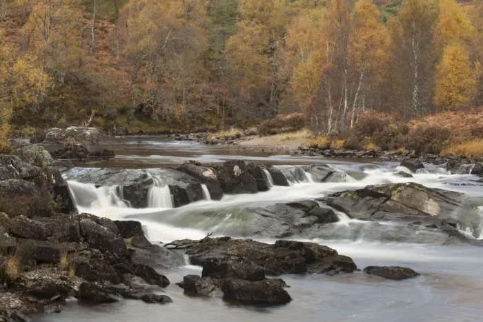 Framed Print : River Affric flowing through a rocky gorge, Glen Affric National Nature Reserve, Scotland Framed Print : River Affric flowing through a rocky gorge, Glen Affric National Nature Reserve, Scotland