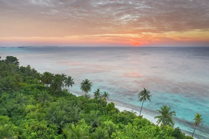 Framed Print : Sunset over the ocean from Dhigurah Island, South Ari Atoll, Maldives, Indian Ocean. February, 2020 Framed Print : Sunset over the ocean from Dhigurah Island, South Ari Atoll, Maldives, Indian Ocean. February, 2020