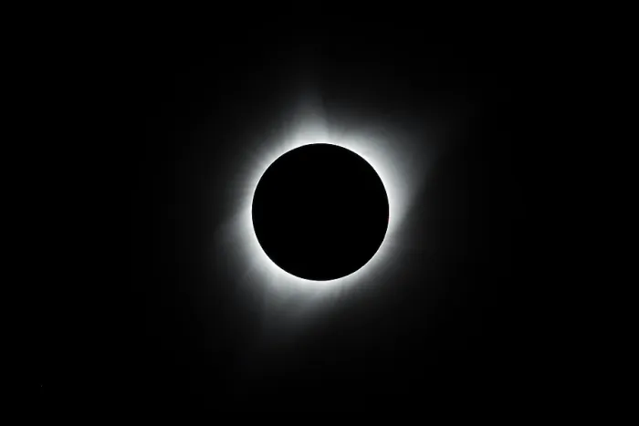 Framed Print : Total eclipse of the sun, viewed from near the center of the path of totality, near Rexburg, Idaho, USA Framed Print : Total eclipse of the sun, viewed from near the center of the path of totality, near Rexburg, Idaho, USA