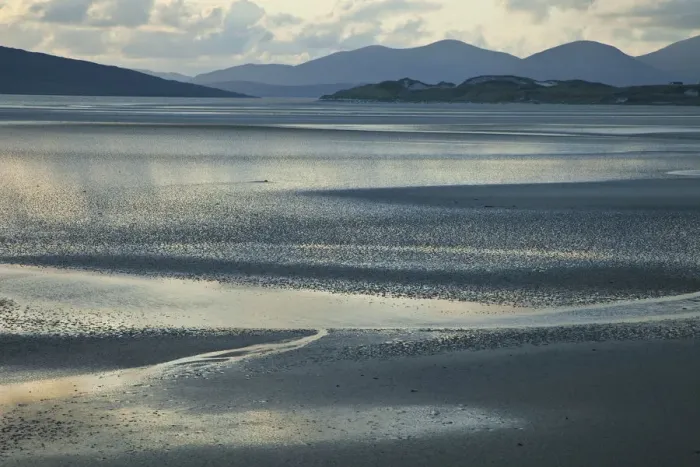Framed Print : View of tidal landscape in the Sound of Taransay and North Harris, South Harris, Outer Hebrides