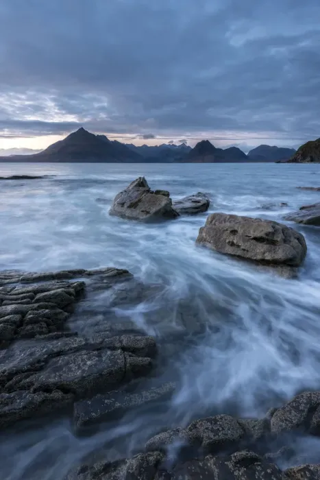 Framed Print : Waves washing up Elgol beach in the evening light with a view of the Cuillins, Strathaird Framed Print : Waves washing up Elgol beach in the evening light with a view of the Cuillins, Strathaird