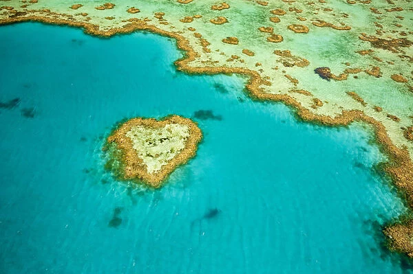 Whitsunday Islands, aerial view, Great Barrier Coral Reef, Queensland, Australia, October 2011