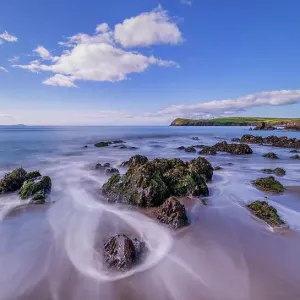 Beach and rocky coastline, Kinard, Dingle Peninsula, County Kerry, Republic of Ireland. September, 2022 Beach and rocky coastline, Kinard, Dingle Peninsula, County Kerry, Republic of Ireland. September, 2022
