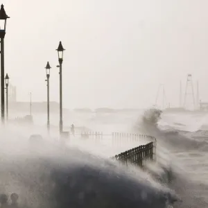 Blackpool battered by storms on 18 January 2007