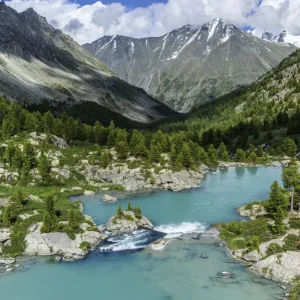 Darashkol, a high-mountain lake in the Altai mountains. Altai Mountains