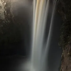 Le cascate di Kaieteur sono le più ampie cascate a singola caduta del mondo, situate sul fiume Potaro nel parco nazionale di Kaieteur, nell'Essequibo, Guyana, America del Sud. Le cascate di Kaieteur sono le più ampie cascate a singola caduta del mondo, situate sul fiume Potaro nel parco nazionale di Kaieteur, nell'Essequibo, Guyana, America del Sud.