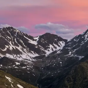 Mountain ridge at dawn, Nordtirol, Austrian Alps, June Mountain ridge at dawn, Nordtirol, Austrian Alps, June