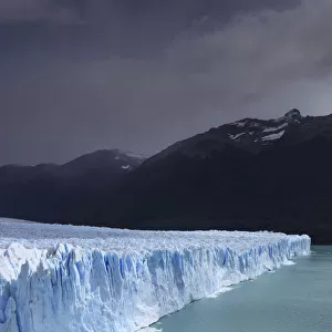 Perito Moreno Glacier, Los Glaciares National Park, Argentina February 2009