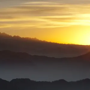 Sunrise over mountains, viewpoint from Tharepati, Helambu region, Nepal, November 2009 Sunrise over mountains, viewpoint from Tharepati, Helambu region, Nepal, November 2009