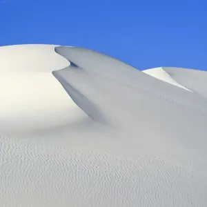 White sand dunes, White Sands National Monument, New Mexico, USA, February 2009 White sand dunes, White Sands National Monument, New Mexico, USA, February 2009