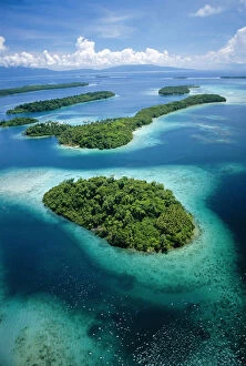 Aerial view of islands with fringing coral reefs, New Georgia, Solomon Islands, Pacific