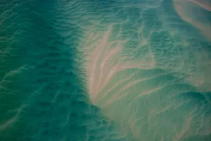 Images Dated 18th May 2011: Aerial view of shifting sand banks off the coast of the Bazaruto Archipelago, Mozambique, May 2011