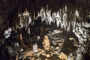 Assorted stalagmites and stalagtites and other speleothems (mineral deposits formed