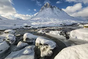 Images Dated 18th January 2015: Buachaille Etive Mor in winter, Rannoch Moor, Highlands, Scotland, UK. January 2015