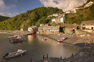 Clovelly harbour in early morning light, Clovelly, North Devon, UK. May 2015