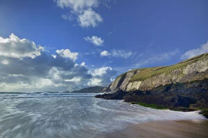 Wave Gallery: Coumeenoole Bay Slea Head with a view towards Dunmore Head, Dingle Peninsula, County Kerry