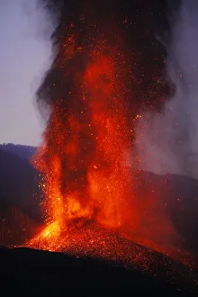 Islands Prints: Cumbre Vieja volcano erupting at night, La Palma, Canary Islands, September 2021