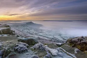 Clouds Prints: Curbar Edge at dawn, Peak District National Park, Derbyshire, England, UK, December