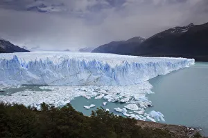 Edge of the Perito Moreno Glacier, Los Glaciares National Park, Argentina February 2009