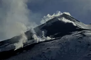 Images Dated 13th May 2009: Fumaroles on the South East crater of Mount Etna Volcano, Sicily, Italy, May 2009
