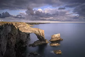 Images Dated 9th July 2020: The Green Bridge sea arch of Wales, Castlemartin, Pembrokeshire, Wales, UK, September