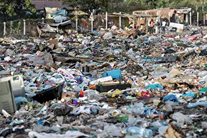 Environmental Issues Prints: Huge amounts of rubbish at Bakoteh landfill