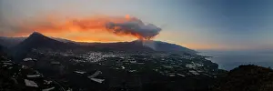 Volcano Prints: Huge plume of smoke from eruption of Cumbre Vieja volcano at dusk