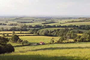 Exploring Britain Gallery: Landscape looking over the Leicestershire and Nottinghamshire border, UK
