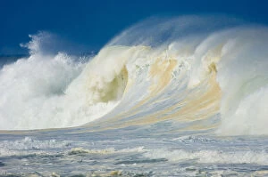 2009 Highlights Gallery: Large waves breaking off the most southern coast of Madagascar, Cap Sainte Mairie