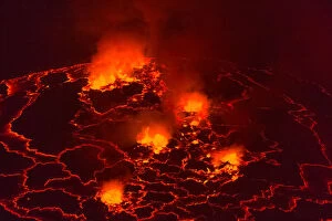 Volcano Gallery: Lava Lake at night in the crater of Nyiragongo Volcano, Virunga National Park, North Kivu Province