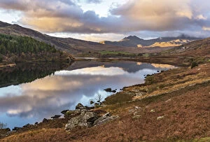 Snowdonia Gallery: Llynnau Mymbr in early morning, view west towards cloud covered Mount Snowdon. Capel Curig