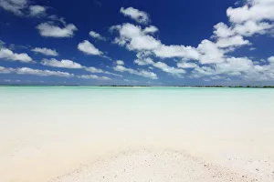 Horizon Prints: Looking out across sea from deserted beach, Christmas Island / Kiritimati, July 2008
