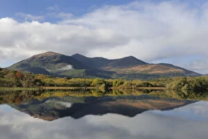 Robert Thompson Gallery: Macgillycuddys reeks and Lough Lean lower, photographed from Ross castle, Killarney