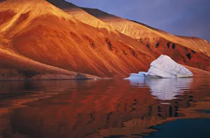 Images Dated 14th January 2003: Melting iceberg on coast Qaanaaq, Greenland