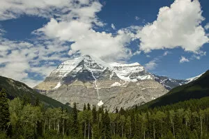 Mount Robson, the highest peak in the Canadian Rocky Mountains, Robson Provincial Park