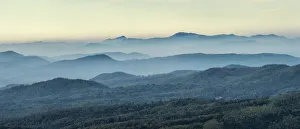 Yashpal Rathore Gallery: Mountain range with rainforests in morning mist, Kudremukh National Park, Western