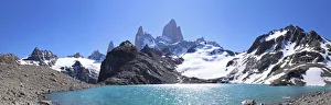 Mt Fitz Roy and Laguna Los Tres, panoramic view, Fitzroy National Park, Argentina