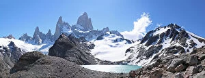 Cool coloured wilderness Collection: Mt Fitz Roy and Laguna Los Tres, panoramic view, Fitzroy National Park, Argentina