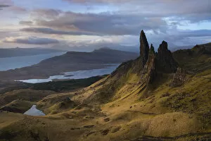 Images Dated 23rd March 2010: The Old Man of Storr, Trotternish, Isle of Skye, Scotland, March 2010