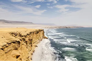 Paracas Beach, Paracas National Reserve, Ica Region, Peru. November 2013 Paracas Beach, Paracas National Reserve, Ica Region, Peru. November 2013