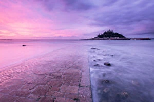 Cornwall Gallery: RF - St Michaels Mount and old causeway at sunrise, Marazion, Cornwall, UK. October 2015