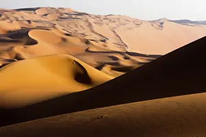 Middle East Prints: Sand dunes in Rub Al Khali Empty Quarter desert, Liwa, Abu Dhabi, UAE. February, 2014