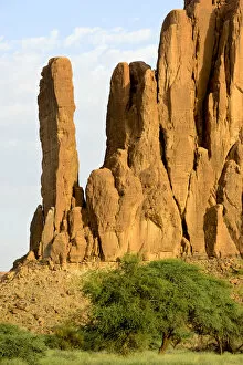 Central Africa Gallery: Sandstone rock formations in the Sahara desert. Ennedi Natural and Cultural Reserve