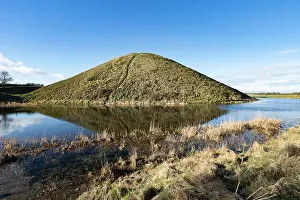 The Past Prints: Silbury Hill, the largest artificial chalk mound in Europe and the moat fed by the River kennet