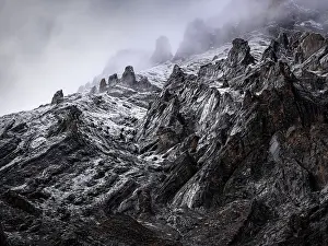 Himalaya Prints: Snowy mountains in Hubalun Khola valley