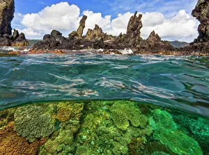 Split Level Prints: Split level view of 'Black Rocks' - the local name for this rocky outcropping